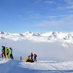 Boulevard - Divisible Skis Aux Pieds Situation Ideale Mae-7414 Daire